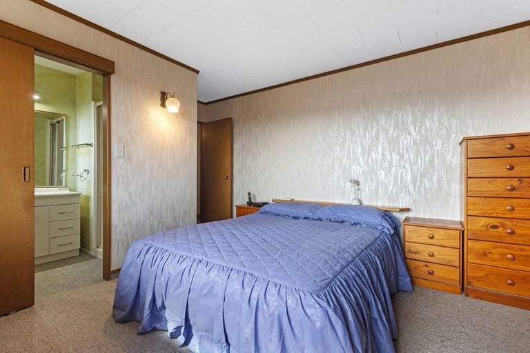 Photo of property in 2 Townhead Crescent, Bethlehem, Tauranga, 3110