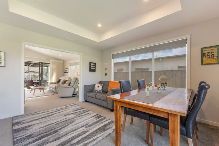 Photo of property in 3 Puketutu Grove, Motueka, 7120