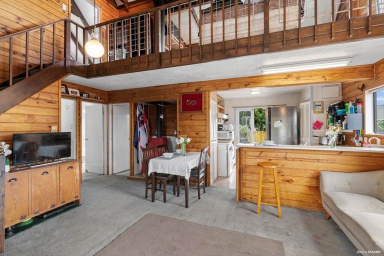 Photo of property in 1/13 Blanes Road, Weymouth, Auckland, 2103