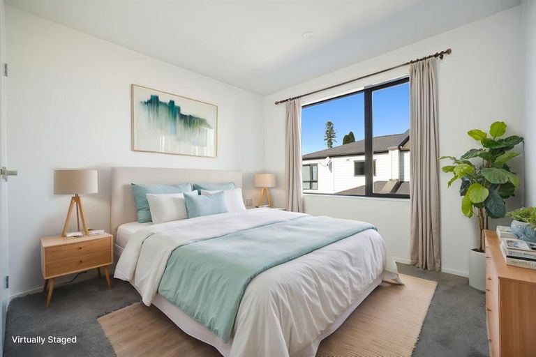 Photo of property in 129 Russell Road, Manurewa, Auckland, 2102