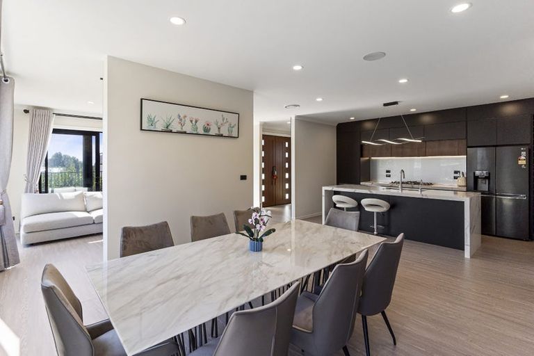 Photo of property in 11 Bremner Ridge Street, Flat Bush, Auckland, 2019