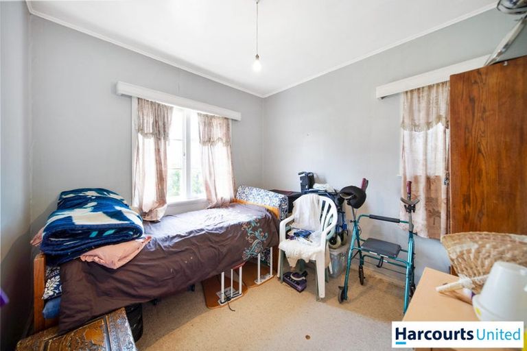 Photo of property in 35 Kolmar Road, Papatoetoe, Auckland, 2025