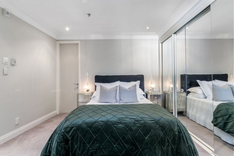 Photo of property in 10/318 Oriental Parade, Oriental Bay, Wellington, 6011