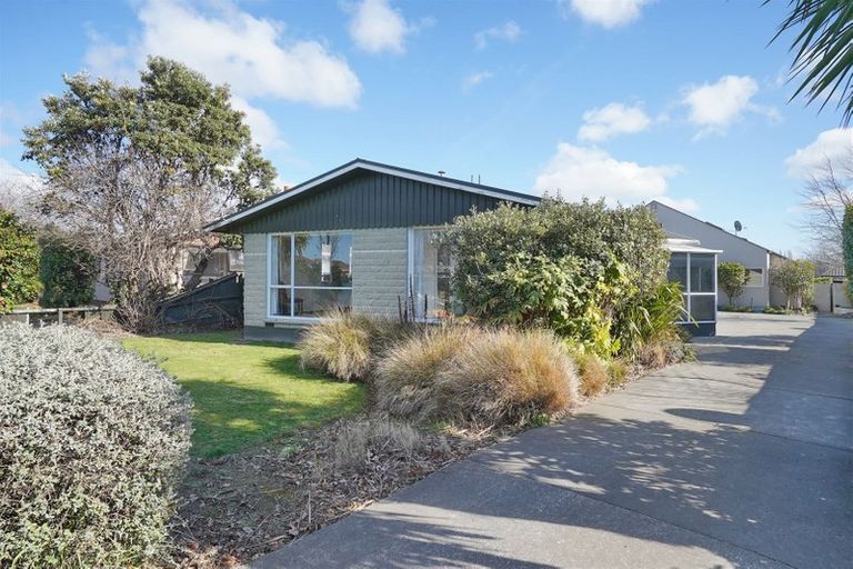 Photo of property in 1/775 Main North Road, Belfast, Christchurch, 8051