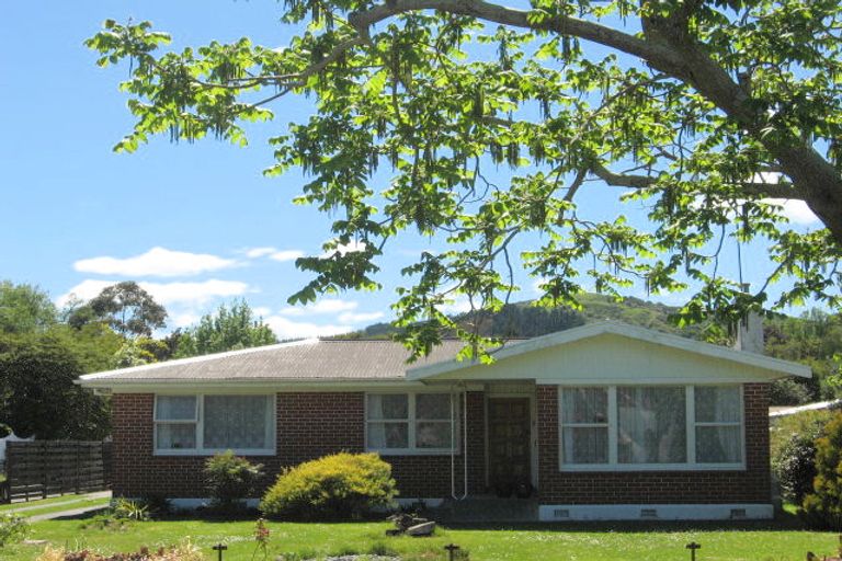 Photo of property in 10 Owen Road, Inner Kaiti, Gisborne, 4010