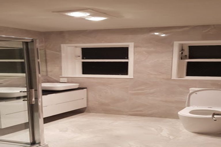 Photo of property in 5/8 Tawera Road, Greenlane, Auckland, 1051