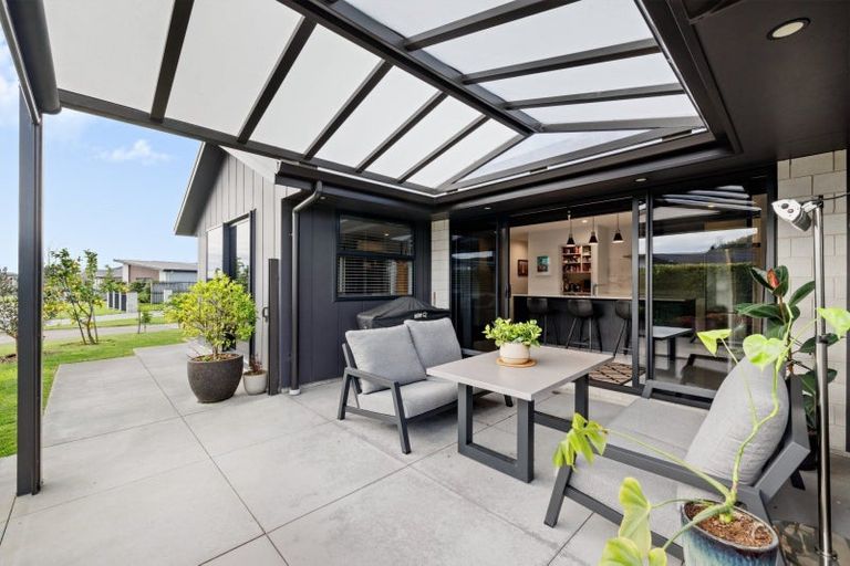 Photo of property in 1 Paiawa Way, Pyes Pa, Tauranga, 3110