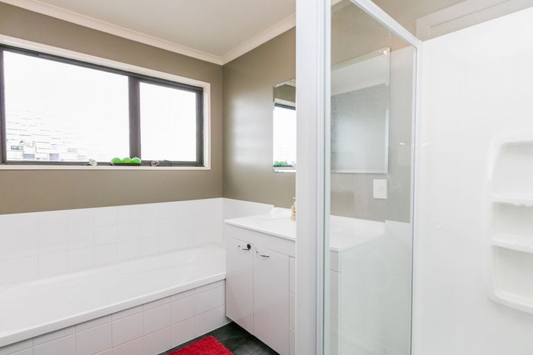 Photo of property in 61 Severn Street, Rongotea, 4476