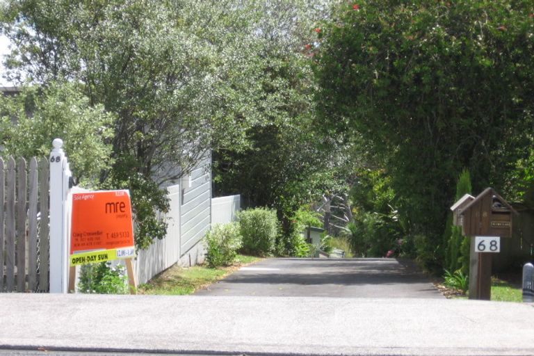 Photo of property in 1/68 Aberdeen Road, Campbells Bay, Auckland, 0620