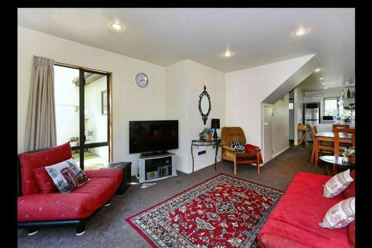 Photo of property in 2/11 Ayr Street, Riccarton, Christchurch, 8011