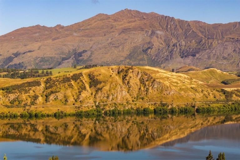 Photo of property in 101 Jean Robins Drive, Lake Hayes, Queenstown, 9371