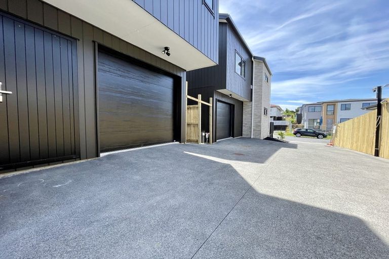 Photo of property in 6 Vanbrugh Place, Bucklands Beach, Auckland, 2014