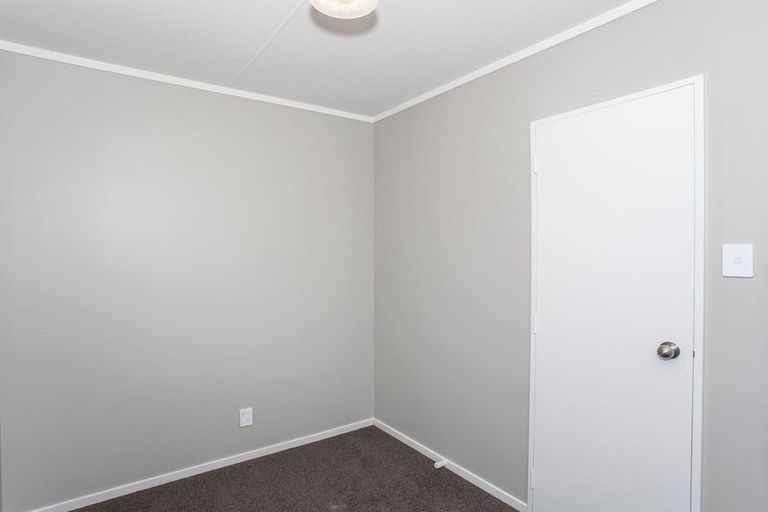 Photo of property in 62 Benmore Avenue, Cloverlea, Palmerston North, 4412