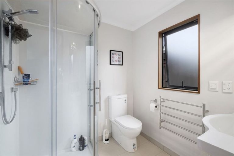 Photo of property in 29 Ragan Lane, Wanaka, 9305