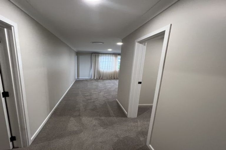 Photo of property in 112 Valderama Drive, Flat Bush, Auckland, 2019