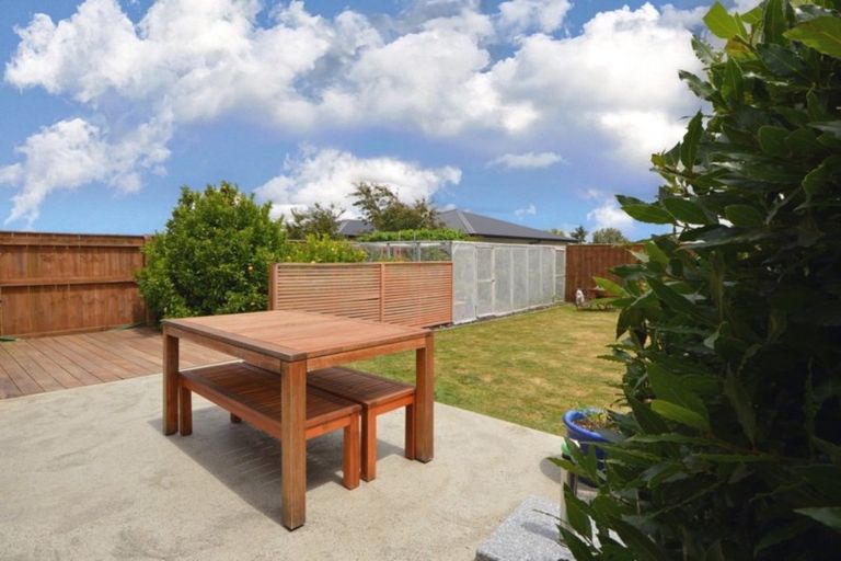 Photo of property in 46 Armstrong Avenue, Carterton, 5713