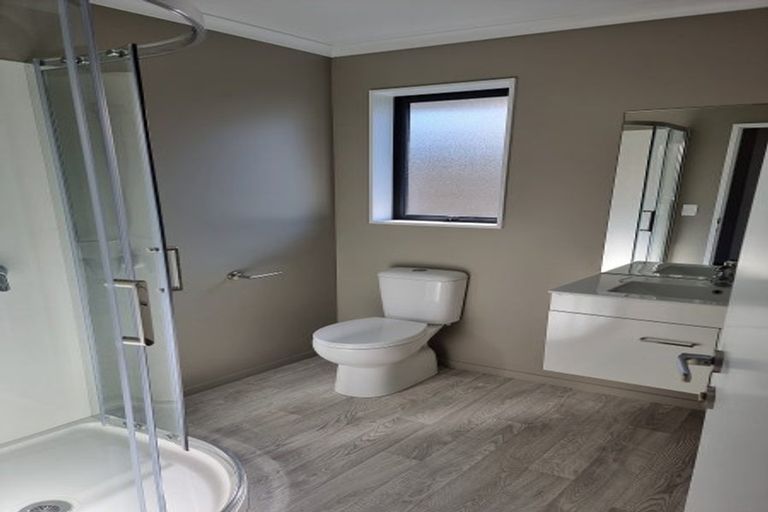 Photo of property in 3 Herridge Street, Woodend, 7691