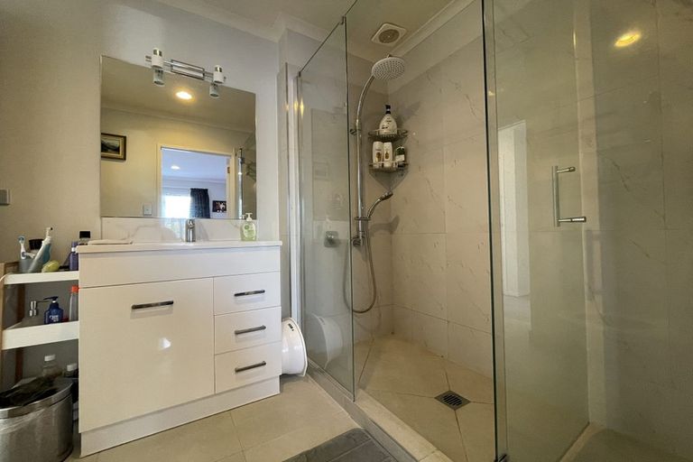 Photo of property in Tuscany Towers, 56/1 Ambrico Place, New Lynn, Auckland, 0600