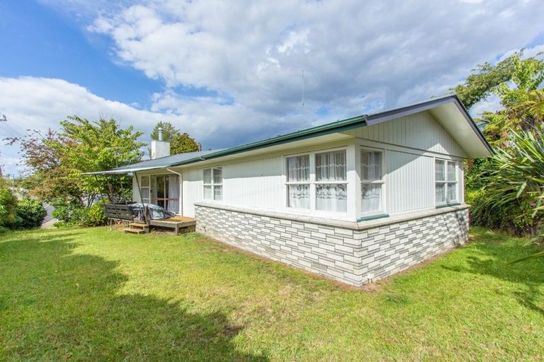 Photo of property in 73 Pandora Avenue, Sunnybrook, Rotorua, 3015