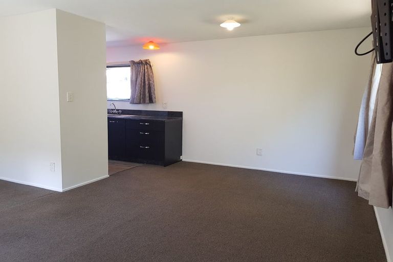 Photo of property in 2/21 Studholme Street, Somerfield, Christchurch, 8024