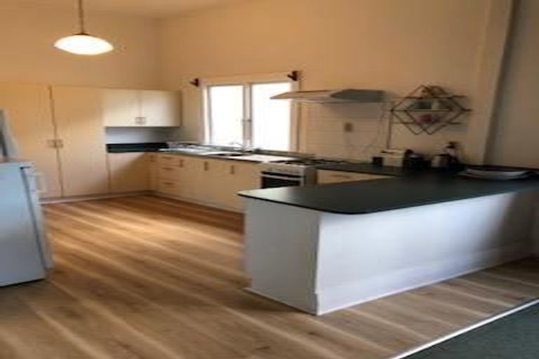 Photo of property in 8 Riverside Road, Whataupoko, Gisborne, 4010