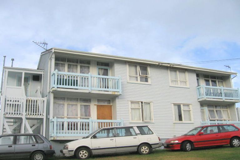 Photo of property in 4 Ngatiapa Street, Strathmore Park, Wellington, 6022