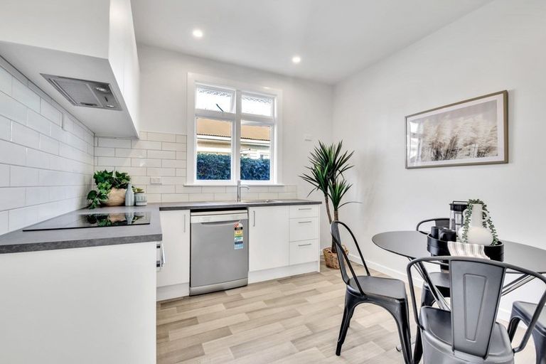 Photo of property in 84 Rattray Street, Riccarton, Christchurch, 8041