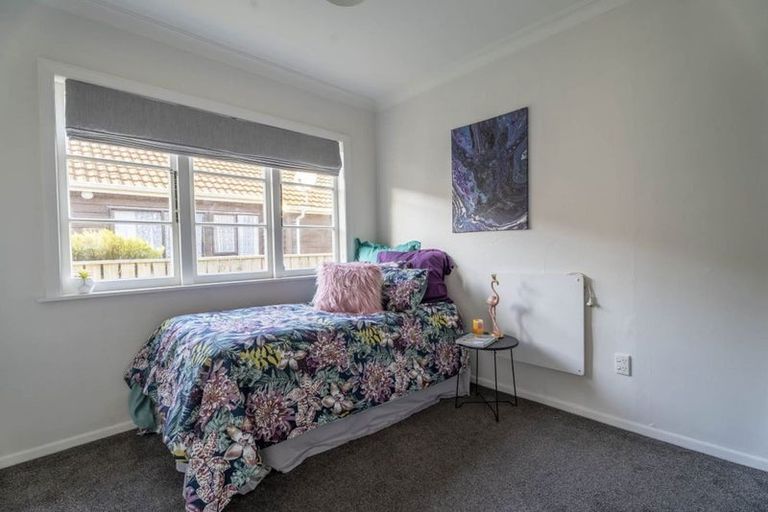 Photo of property in 7c Mclellan Street, Tawa, Wellington, 5028