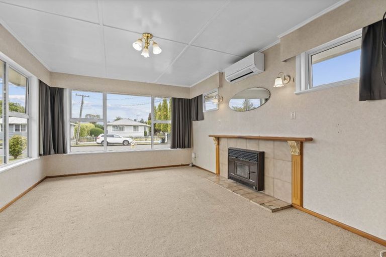 Photo of property in 47 Fergusson Street, Solway, Masterton, 5810
