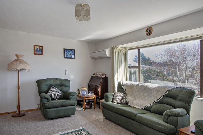 Photo of property in 98a Ronaldsay Street, Palmerston, 9430