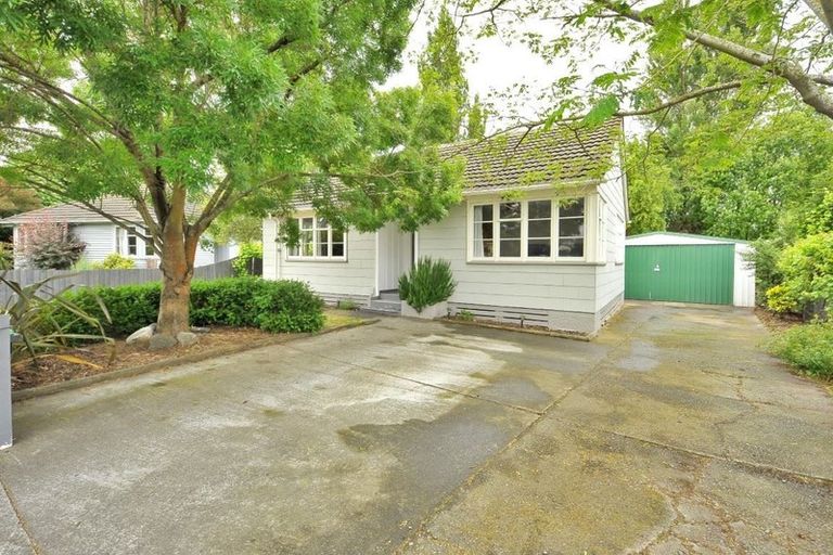 Photo of property in 46 Rowcliffe Crescent, Avonside, Christchurch, 8061