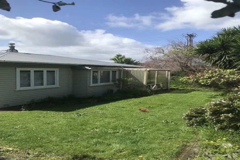 Photo of property in 1/16 Opaheke Road, Papakura, 2110