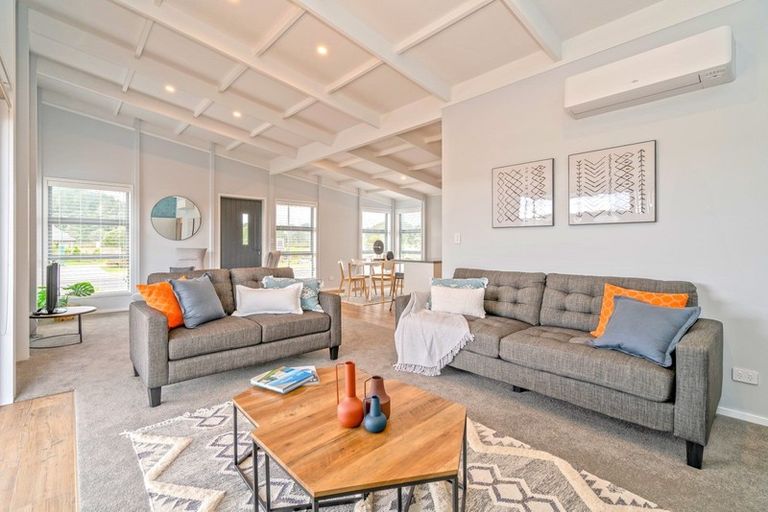 Photo of property in 35 Longreach Drive, Cooks Beach, Whitianga, 3591