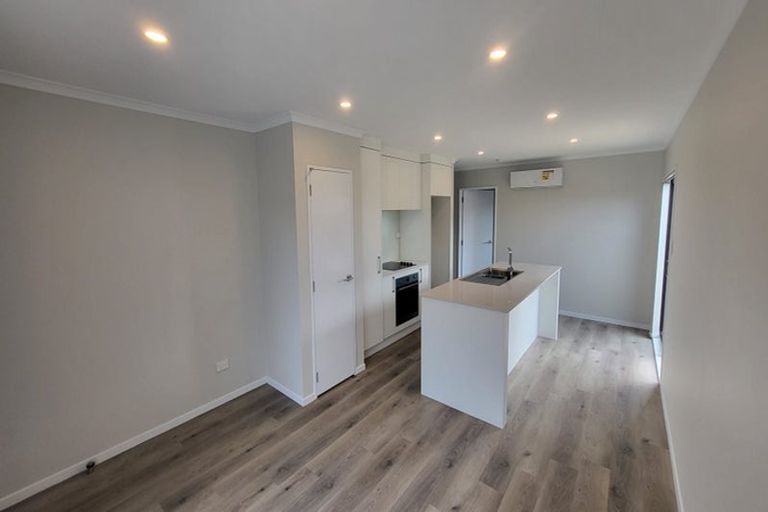 Photo of property in 8/26 Pah Road, Papatoetoe, Auckland, 2025