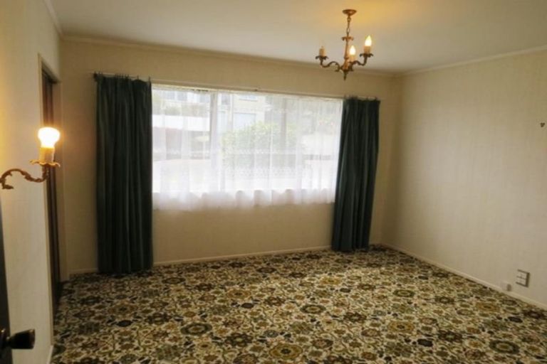 Photo of property in 1/16 Kellyville Heights, Merrilands, New Plymouth, 4312