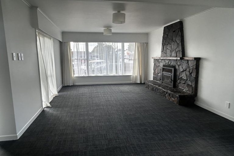 Photo of property in 119 Shakespeare Street, Leamington, Cambridge, 3432