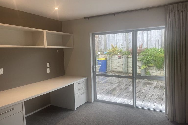 Photo of property in 48 Hebron Road, Waiake, Auckland, 0630