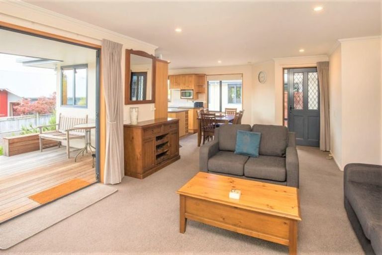 Photo of property in 115a Meadowstone Drive, Wanaka, 9305