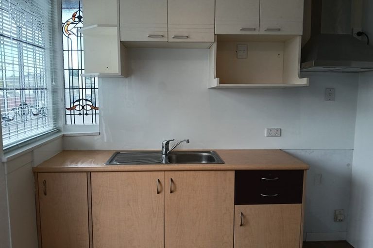 Photo of property in 1/605 Barbadoes Street, Edgeware, Christchurch, 8013