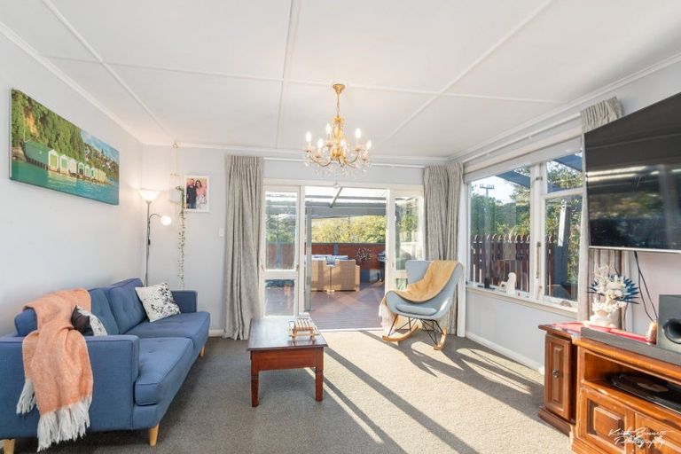 Photo of property in 9 Maymorn Road, Te Marua, Upper Hutt, 5018