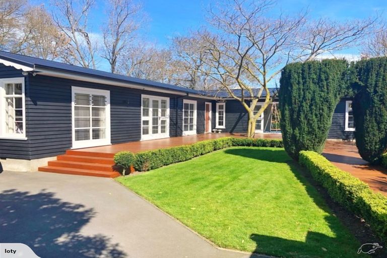 Photo of property in 12 Malcolm Avenue, Cashmere, Christchurch, 8022