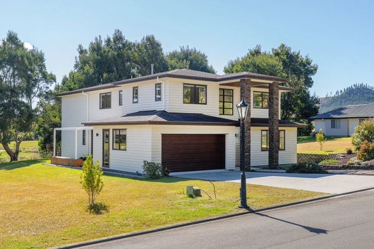 Photo of property in 70 Pinehurst Drive, Pauanui, Hikuai, 3579