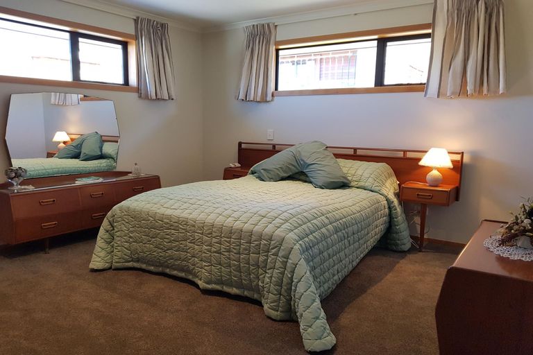 Photo of property in 2 Walter Black Place, Lake Tekapo, 7999