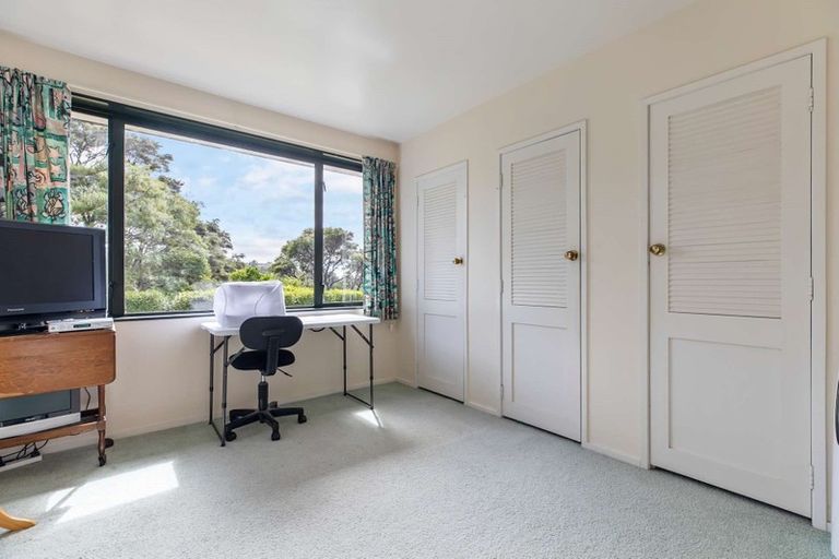 Photo of property in 116 Wood Bay Road, Titirangi, Auckland, 0604