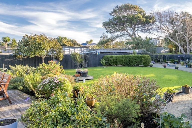 Photo of property in 51 Gawler Street, Te Horo Beach, Otaki, 5581