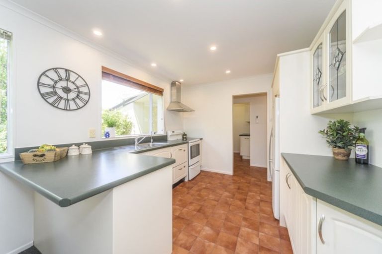 Photo of property in 8 Flower Street, Bulls, 4818