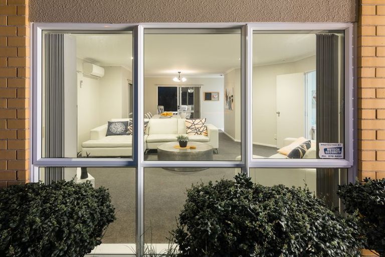 Photo of property in 302 Gravatt Road, Papamoa Beach, Papamoa, 3118