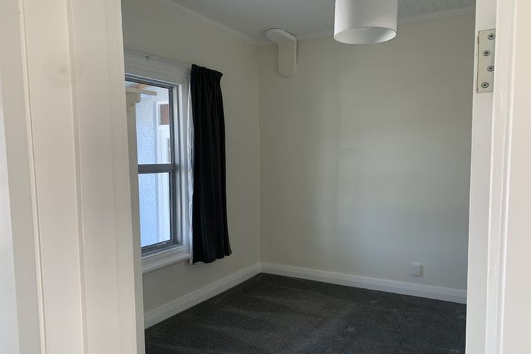 Photo of property in 22 Clutha Street, Alexandra, 9320