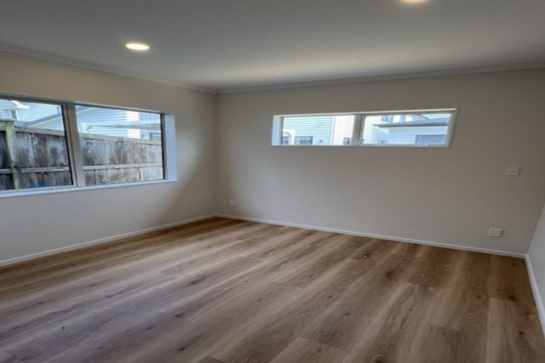 Photo of property in 82 Castlebane Drive, Flat Bush, Auckland, 2019