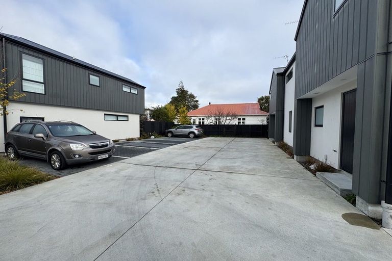 Photo of property in 1/19 Brockworth Place, Riccarton, Christchurch, 8011